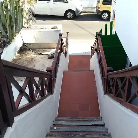 Pensión ~ Casa Vacay- Single & Double Holiday In The Heart Of Puerto Del Carmen! Los Pocillos