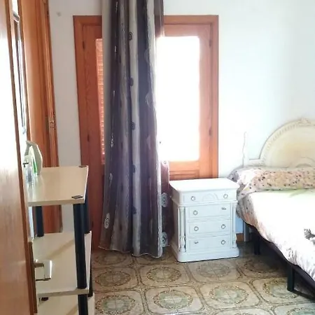 ~ Casa Vacay- Single & Double Holiday In The Heart Of Puerto Del Carmen! Guest house *